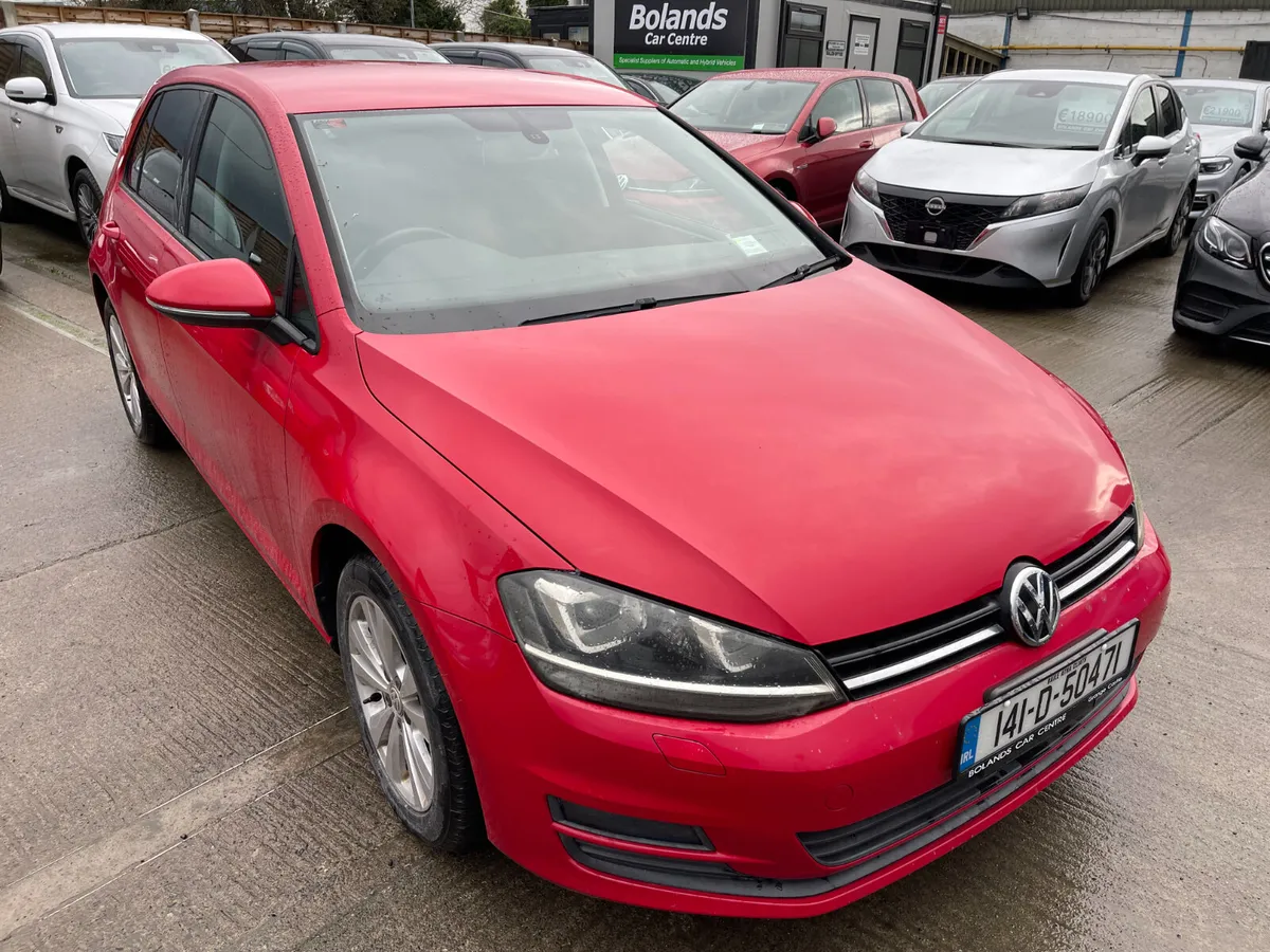 141 Volkswagen Golf 1.2 TSI Automatic 5dr Model - Image 2