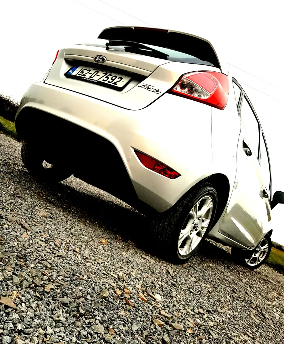 Ford Fiesta 2015, Low milage, Warranty, - Image 4