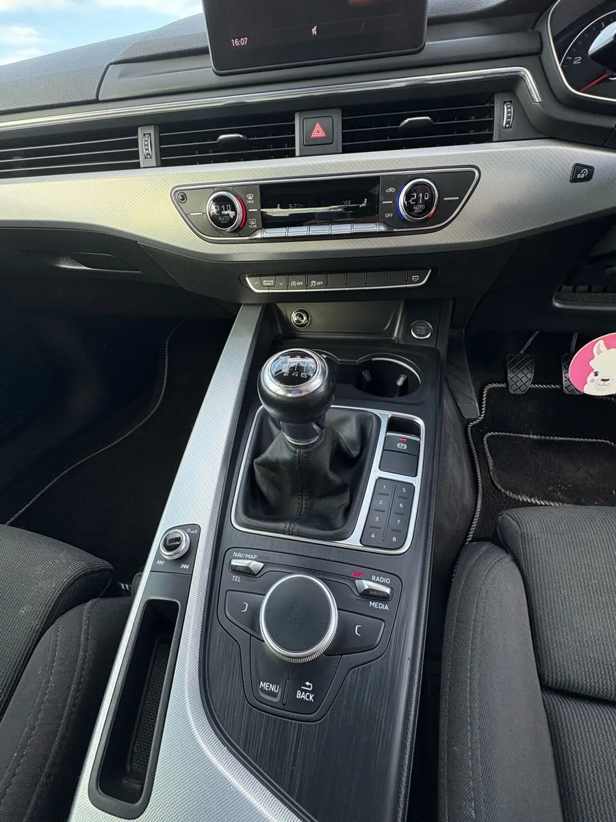 Audi A4 Sport 2.0 TDI 190BHP NEW NCT - Image 4