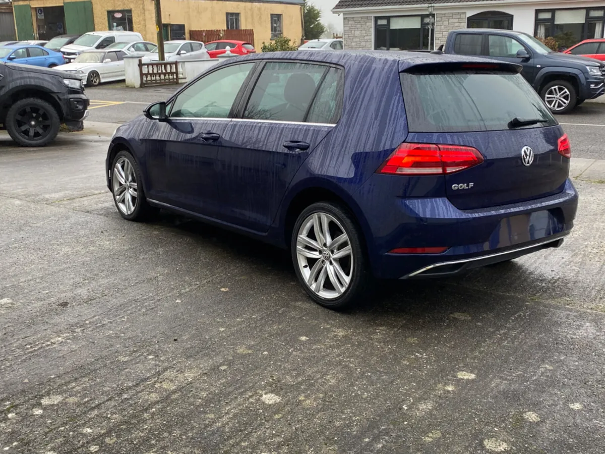 2020 Vw  Golf  Match - Image 2