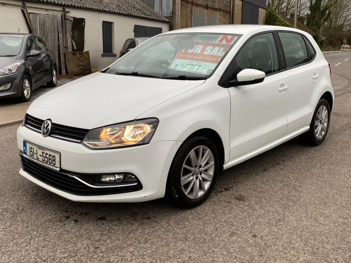 Volkswagen Polo 2015 - Image 2