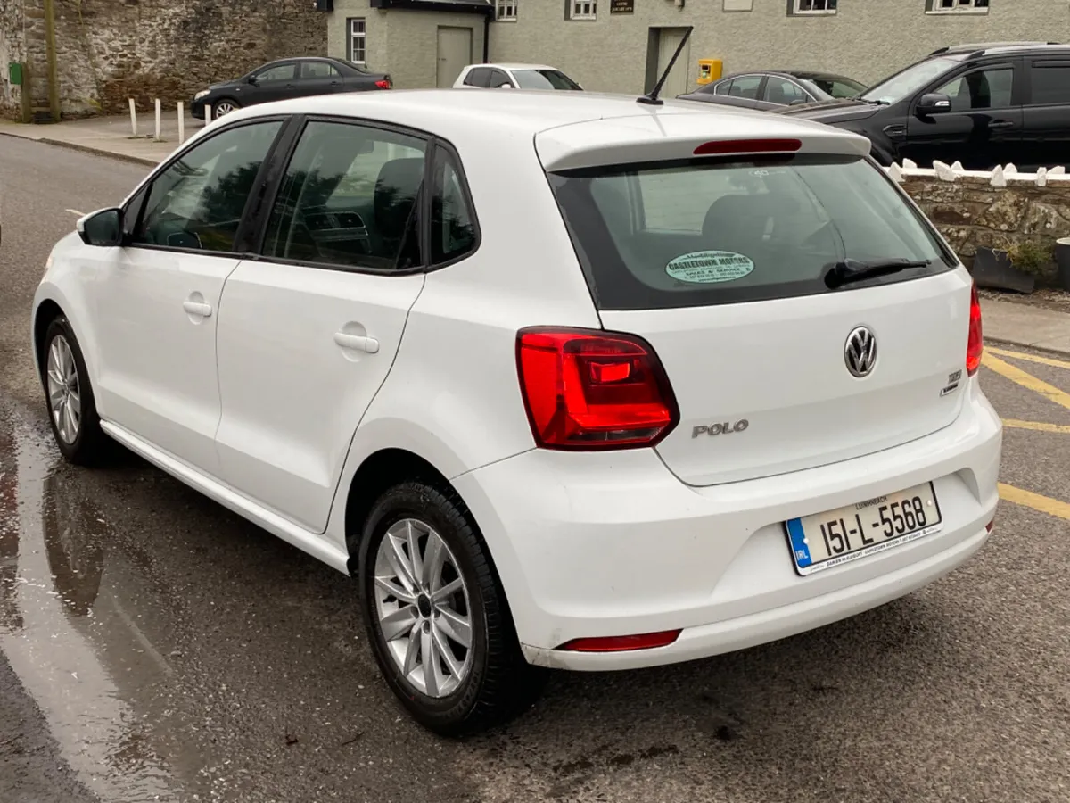 Volkswagen Polo 2015 - Image 4