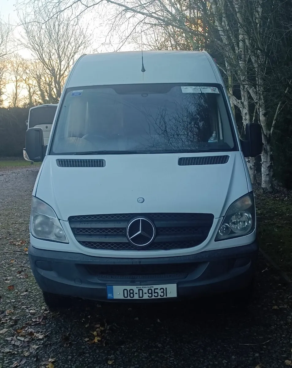 2008 Sprinter - Image 3