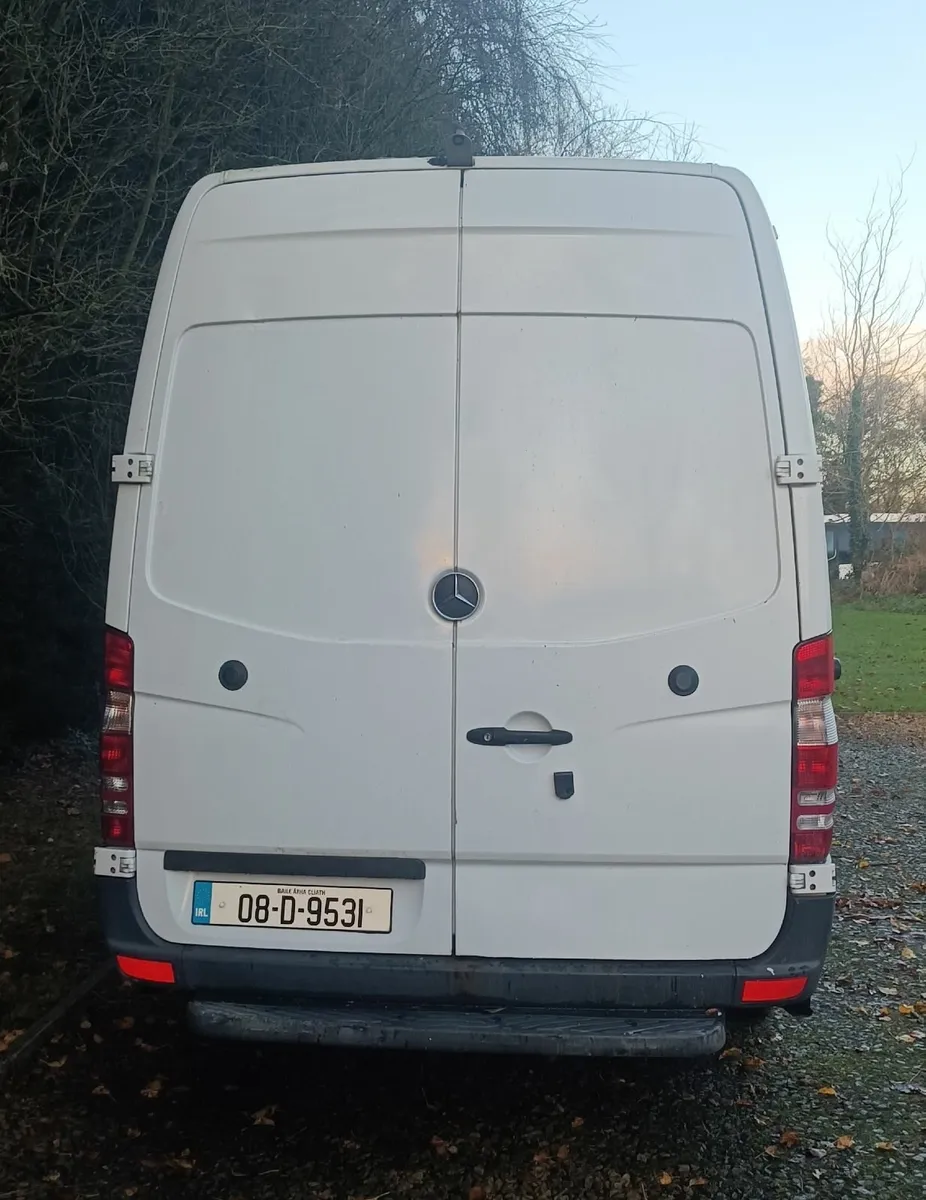 2008 Sprinter - Image 4
