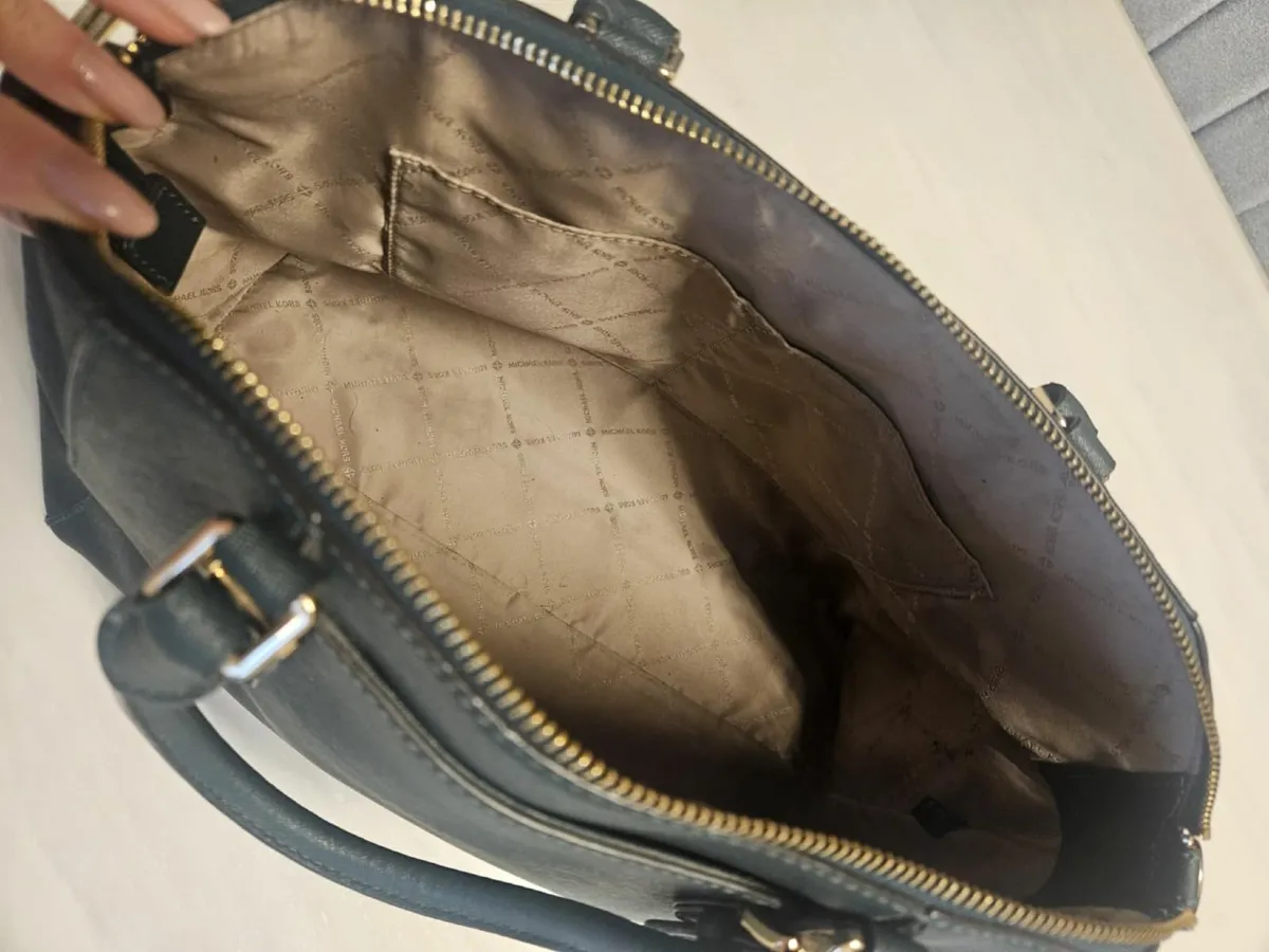 Michael Kors Women's Handbag and Wallet - Image 2
