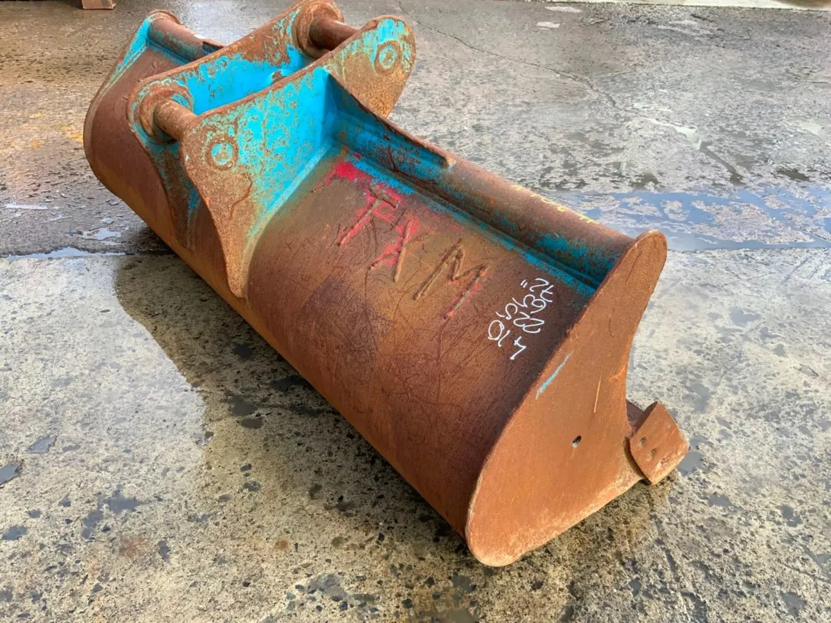 72" GRADING BUCKET......65mm PINS........201. - Image 4