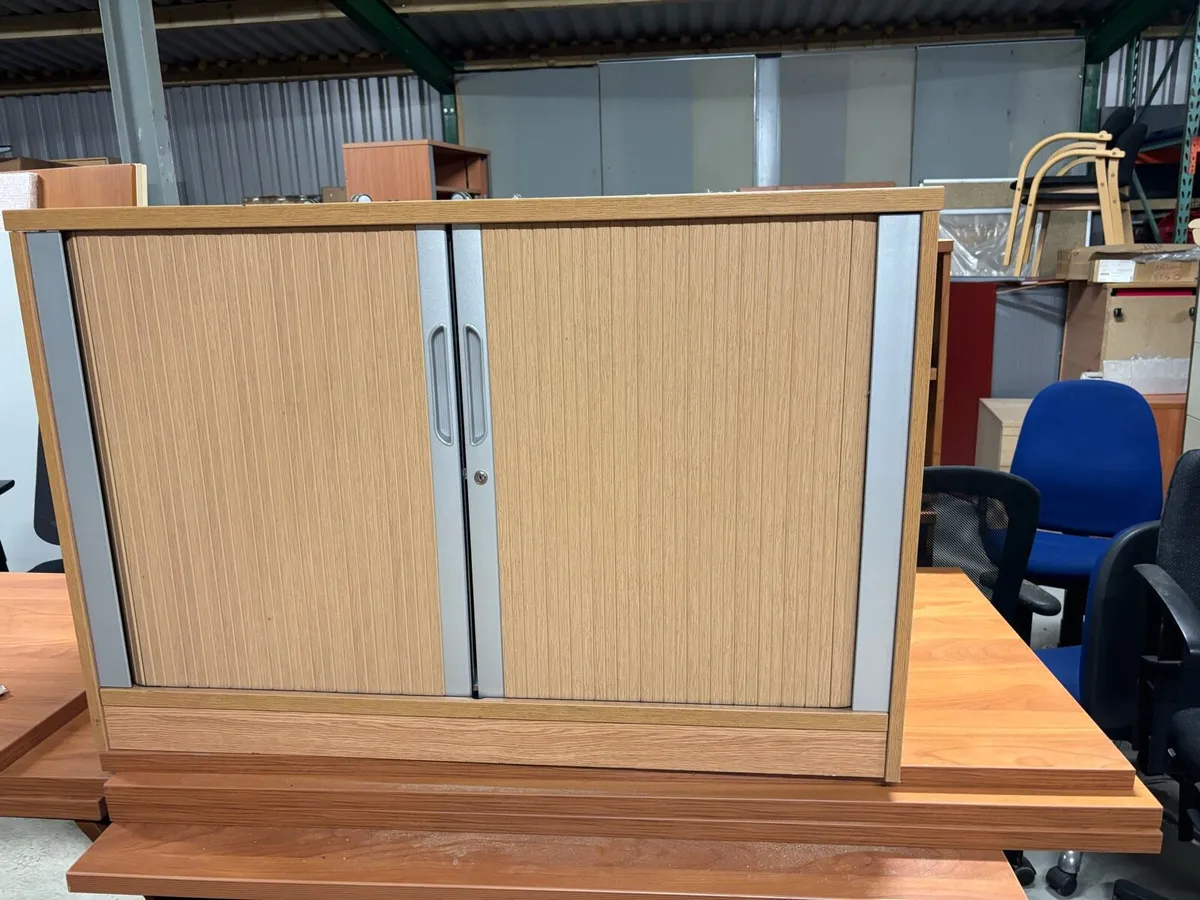 Oak storage units - Image 1