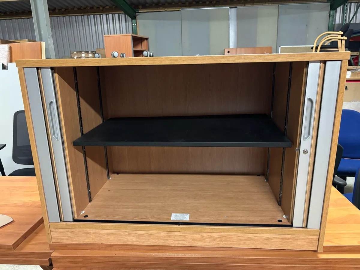 Oak storage units - Image 2