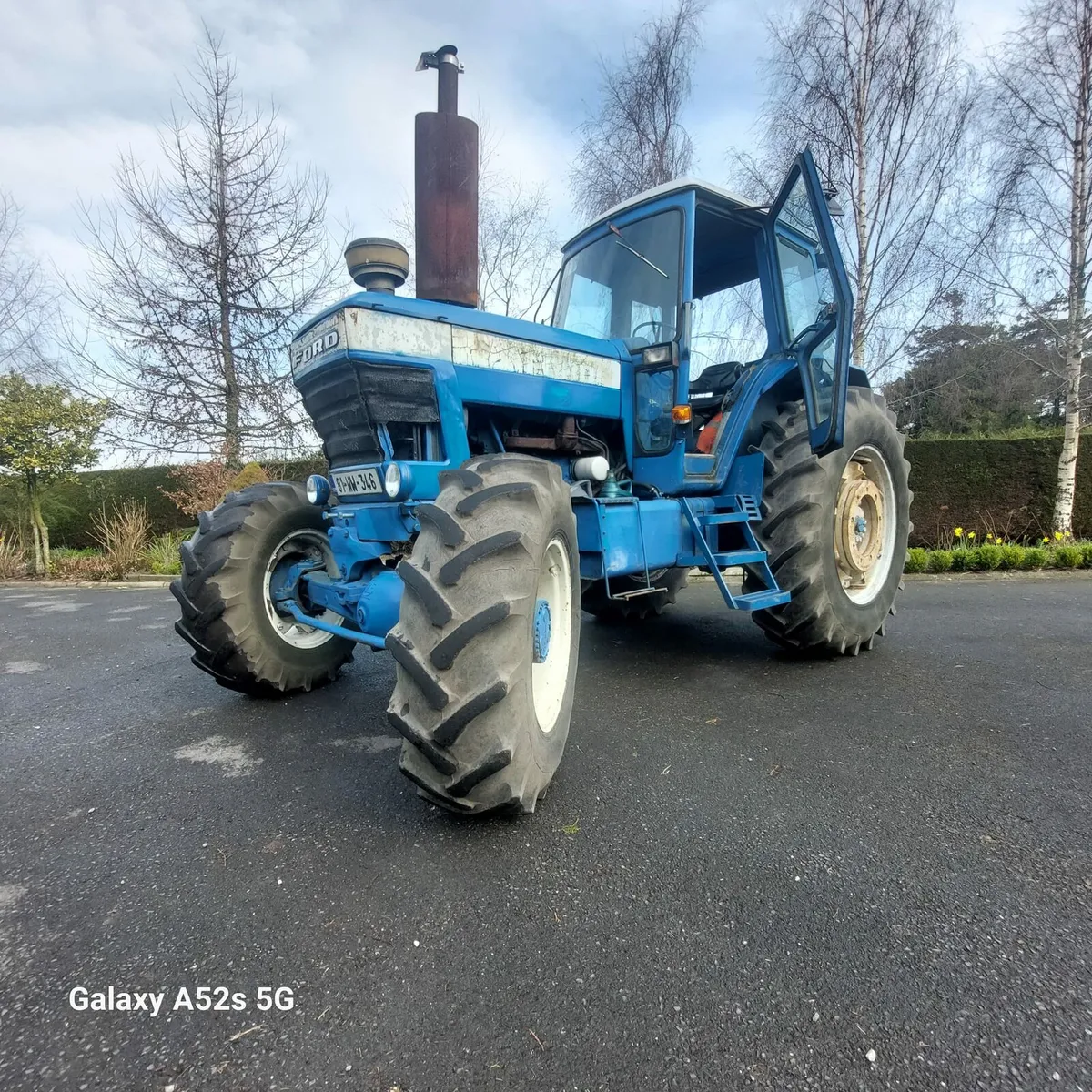 Ford  tw 20 - Image 1