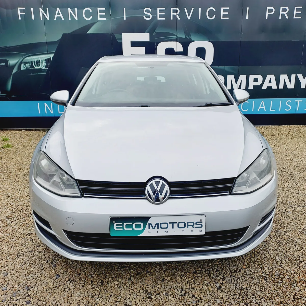 VOLKSWAGEN GOLF 2014 - 1.2 TSI - LOW MILES - Image 2