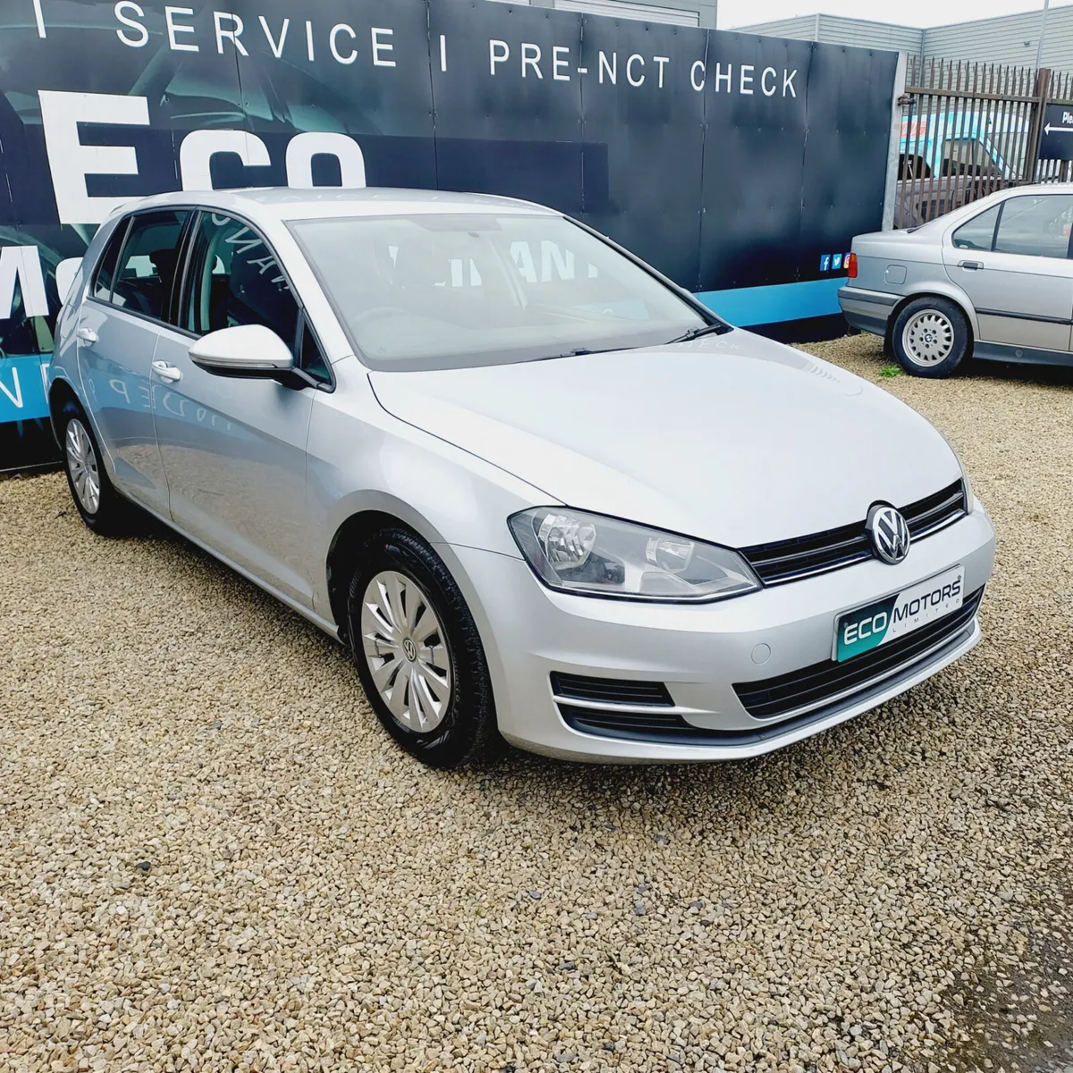 VOLKSWAGEN GOLF 2014 - 1.2 TSI - LOW MILES - Image 1