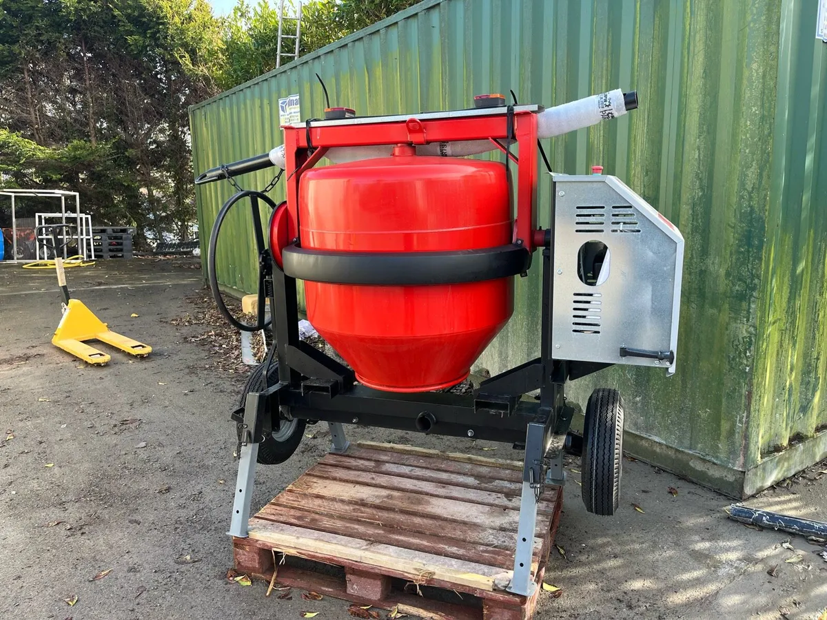 Fast tow mixer - Image 1