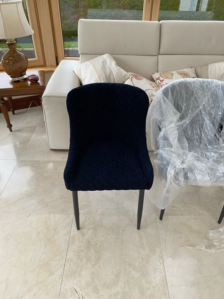 Dining room chair - Image 1