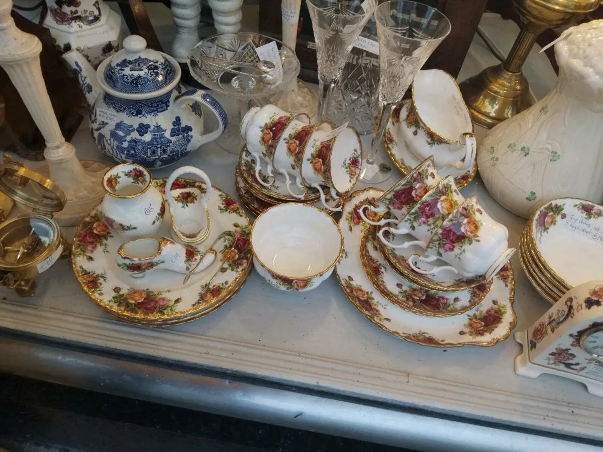 Antiques - Image 3