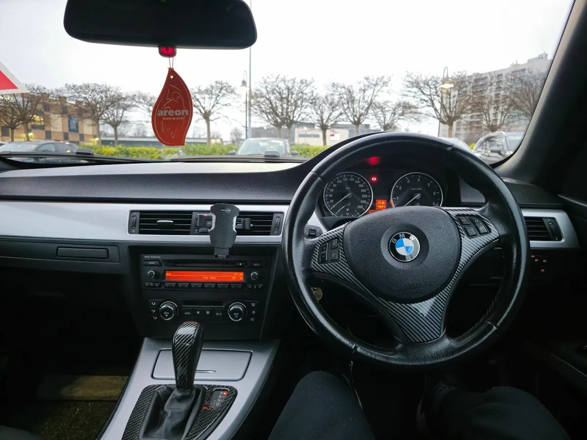 BMW 3-Series 2008 - Image 4