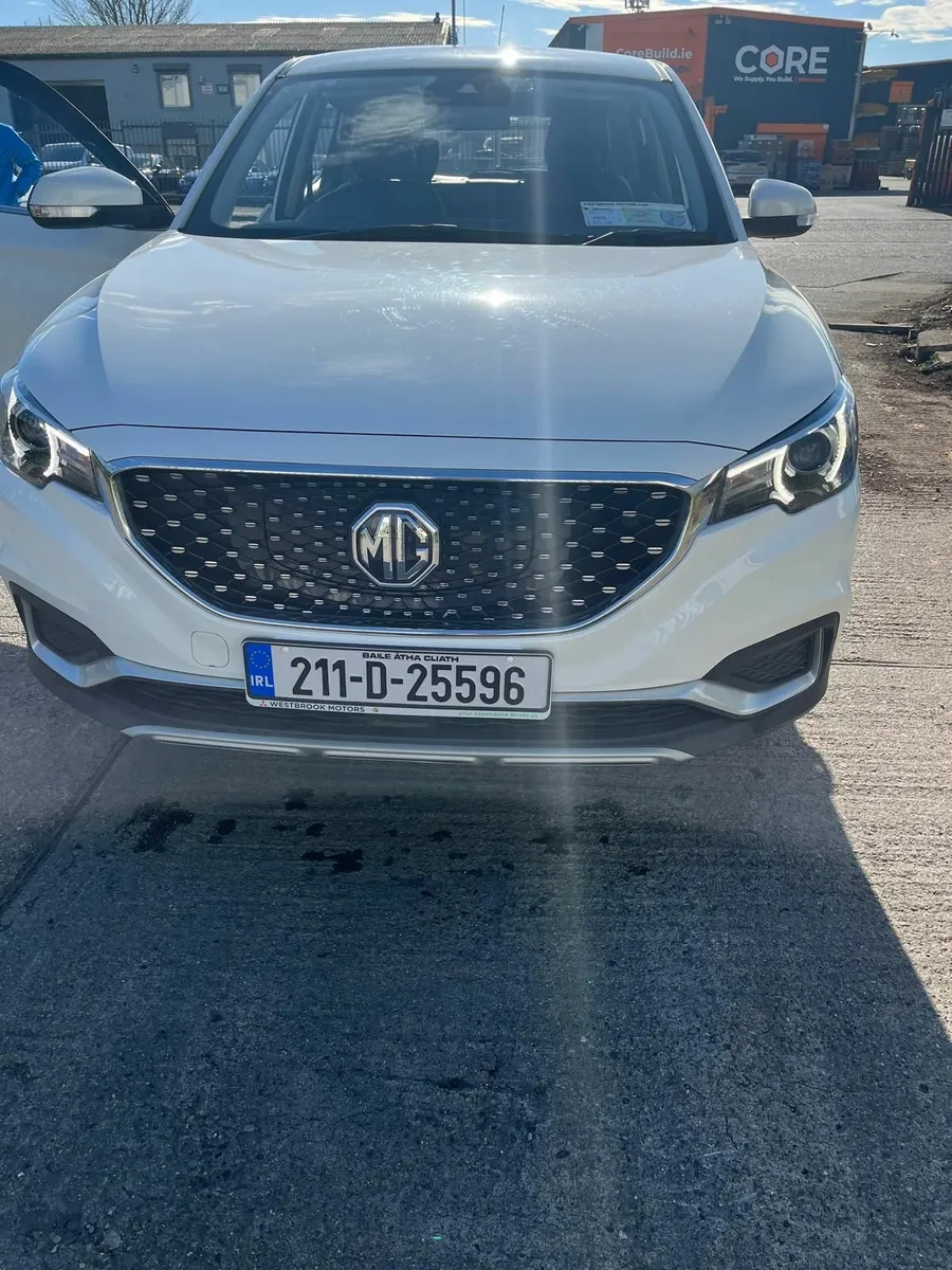 MG ZS 2021 - Image 4