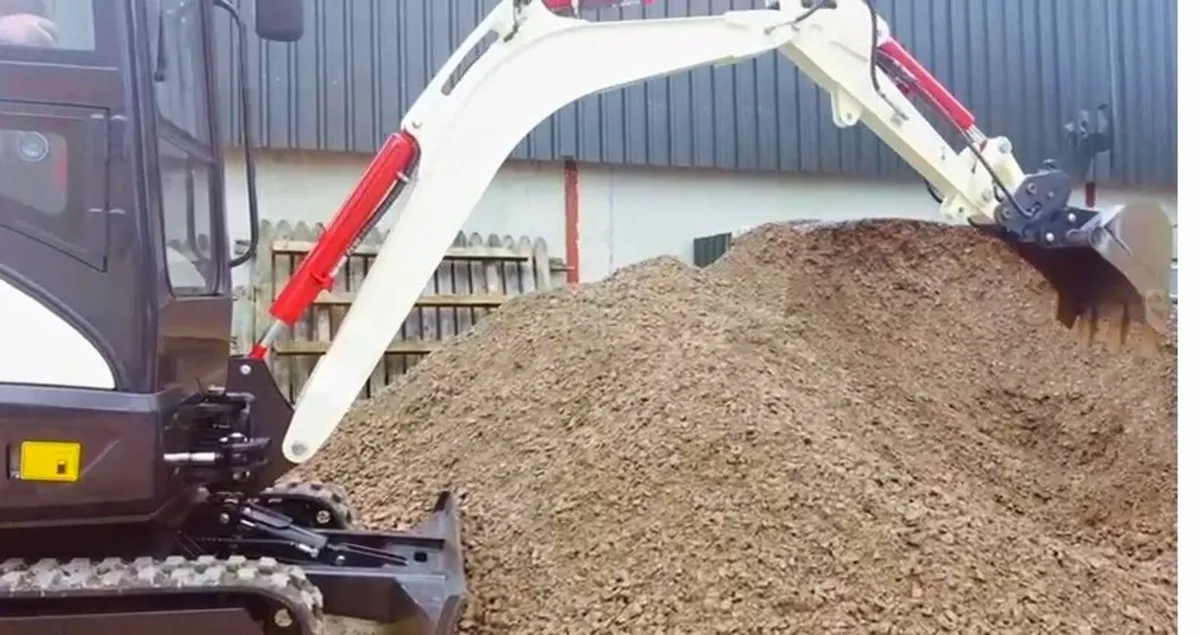 1.5 ton Excavator- Cobra New to the Irish Market - Image 3