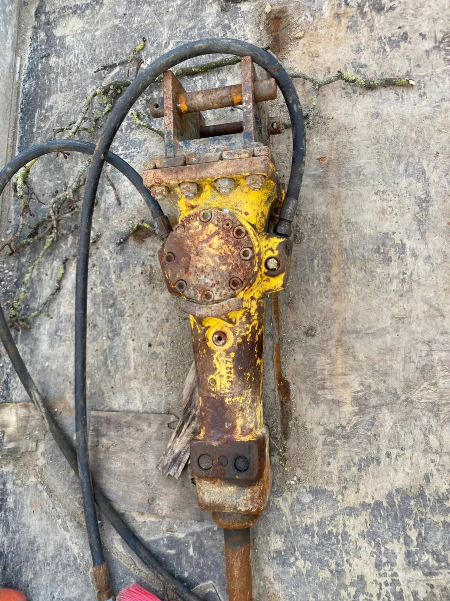 Atlas Braker for mini digger - Image 2