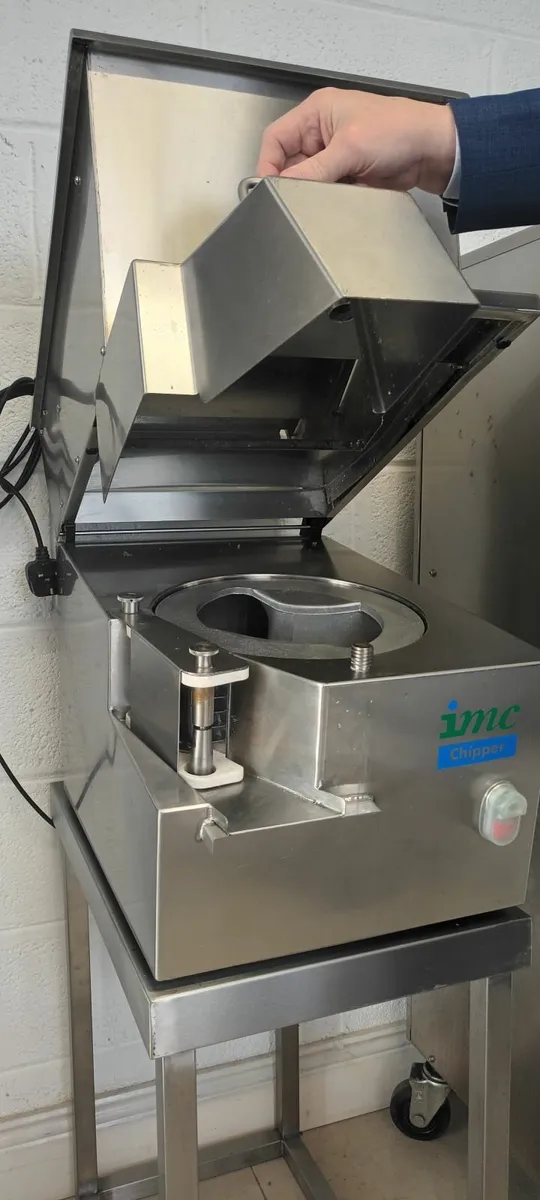 Used IMC Chipper - Image 2