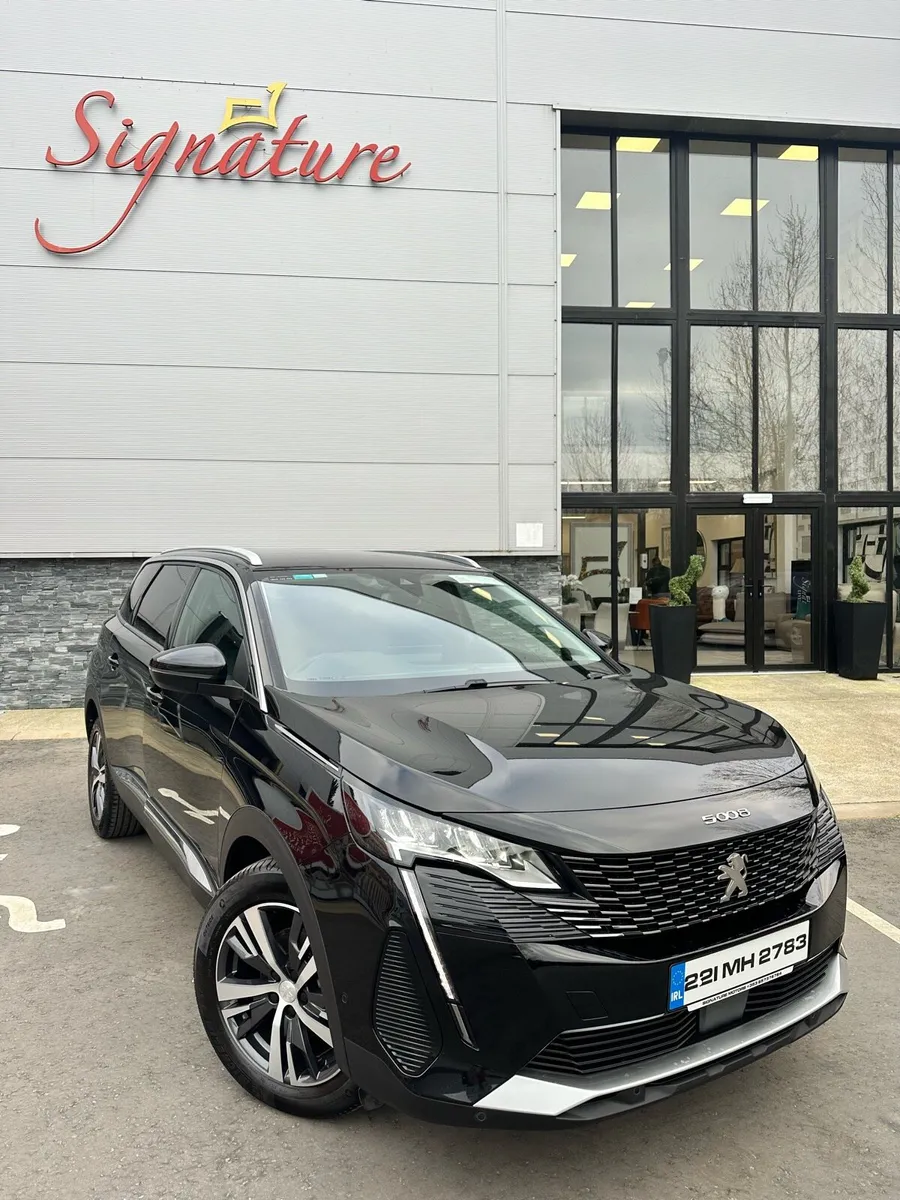 Peugeot 5008 1.2 PureTech Allure Premium 2022 - Image 1