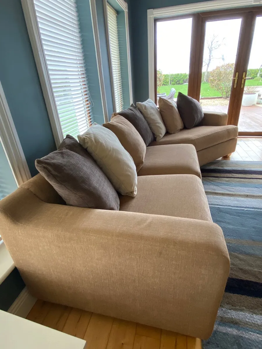 Couch - Image 1