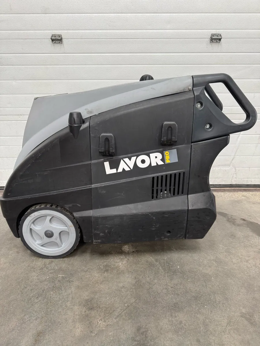 Power Washer (Lavor Tekna 1211) - Image 1