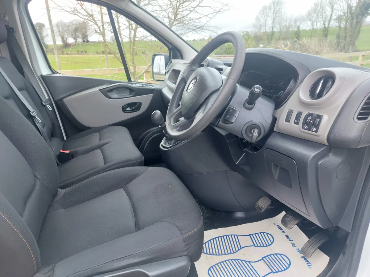 RENAULT TRAFIC 2019' LWB - Image 4