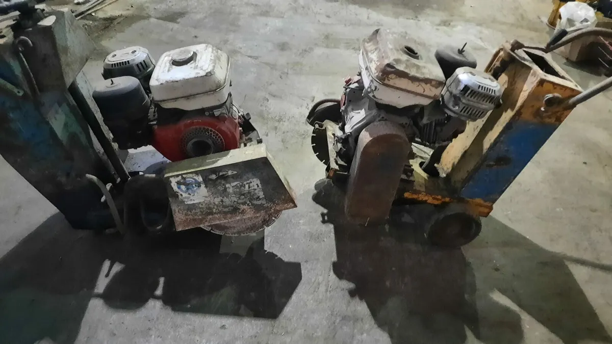 Original Honda petrol road saws x 2..priced each - Image 3