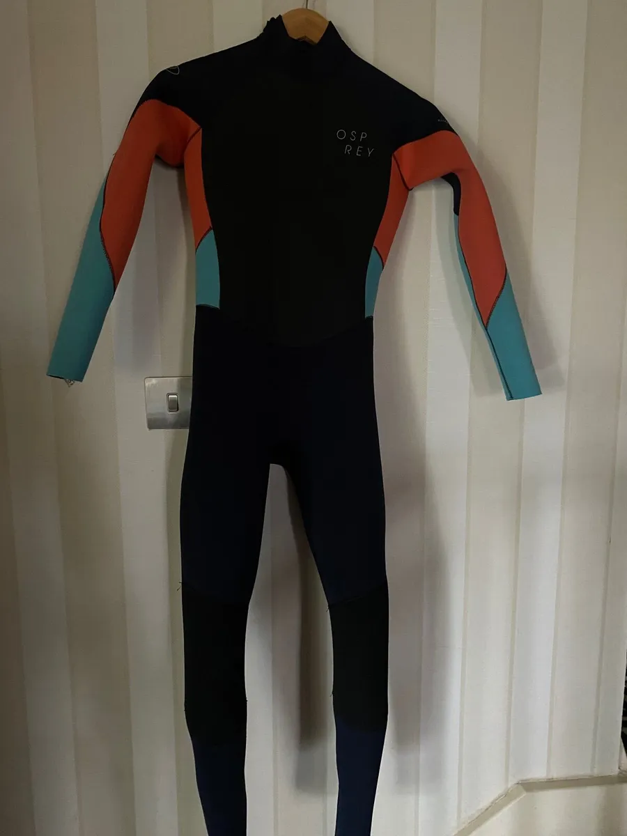 wetsuit - Image 1