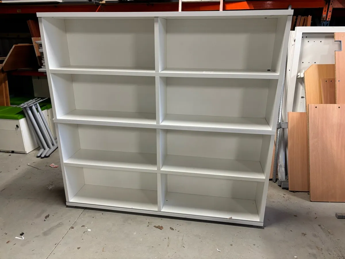 Shelf units - Image 2