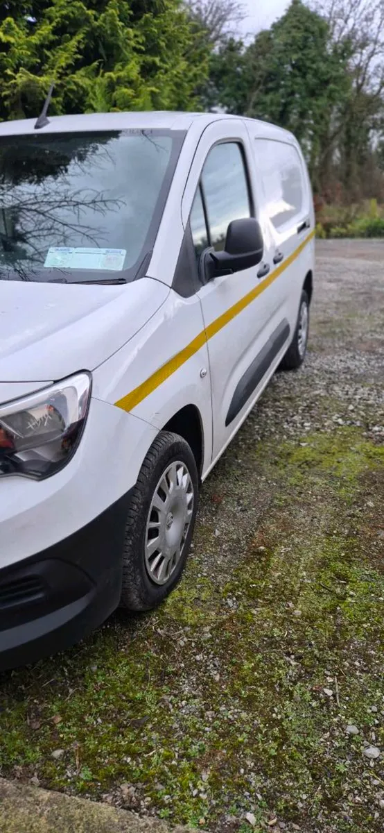 Opel combo 2022... no vat .. - Image 1