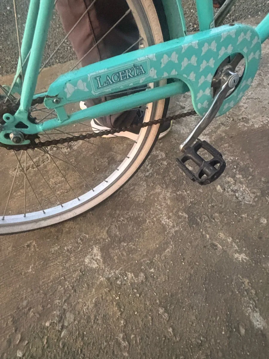 Bicycles - Image 4