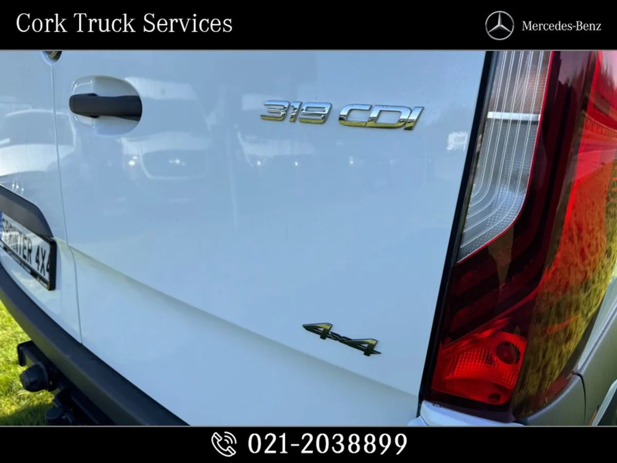 Mercedes-Benz Sprinter Sprinter 319.36 4x4 Select - Image 4