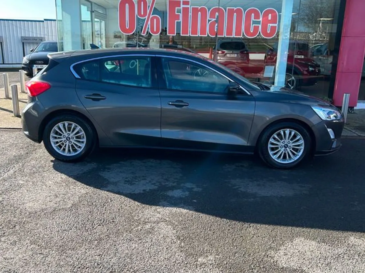 Ford Focus Titanium 5DR 1.5tdci 125PS 6SP - Image 1