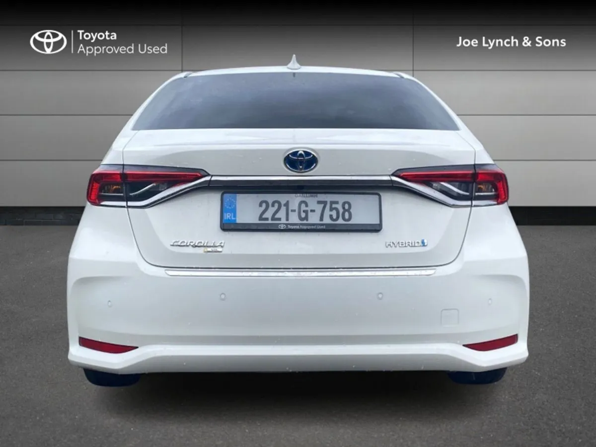 Toyota Corolla Corolla Hybrid SOL Saloon - Image 4