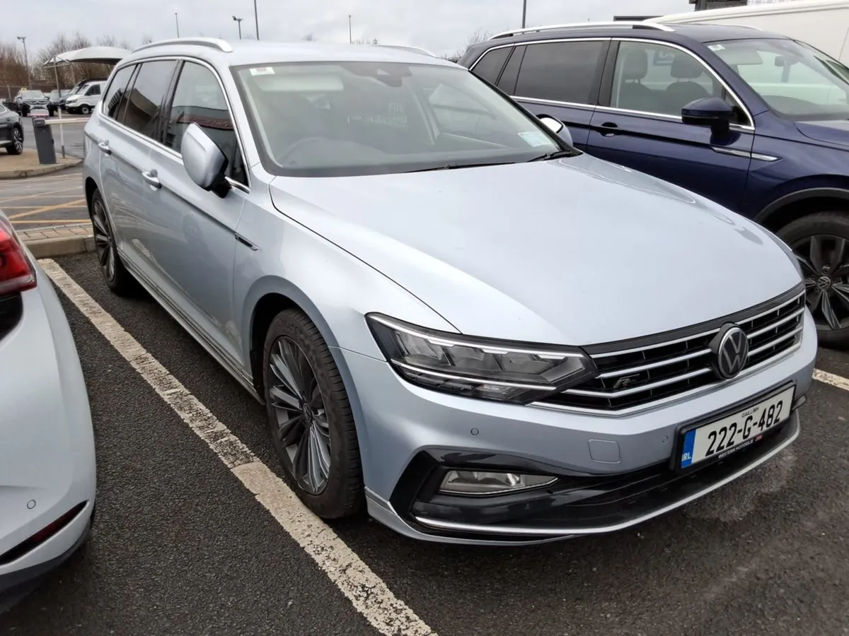 Volkswagen Passat R-line 2.0tdim6f 150 5dr - 1968 - Image 1