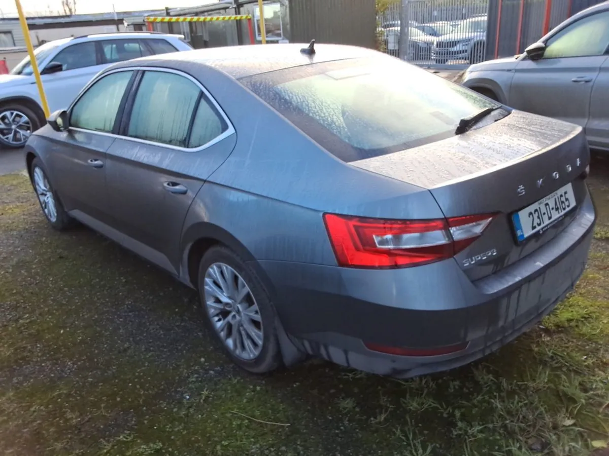 Skoda Superb Style 2.0 Tdi 150hp 5dr - 1968cc - Image 4