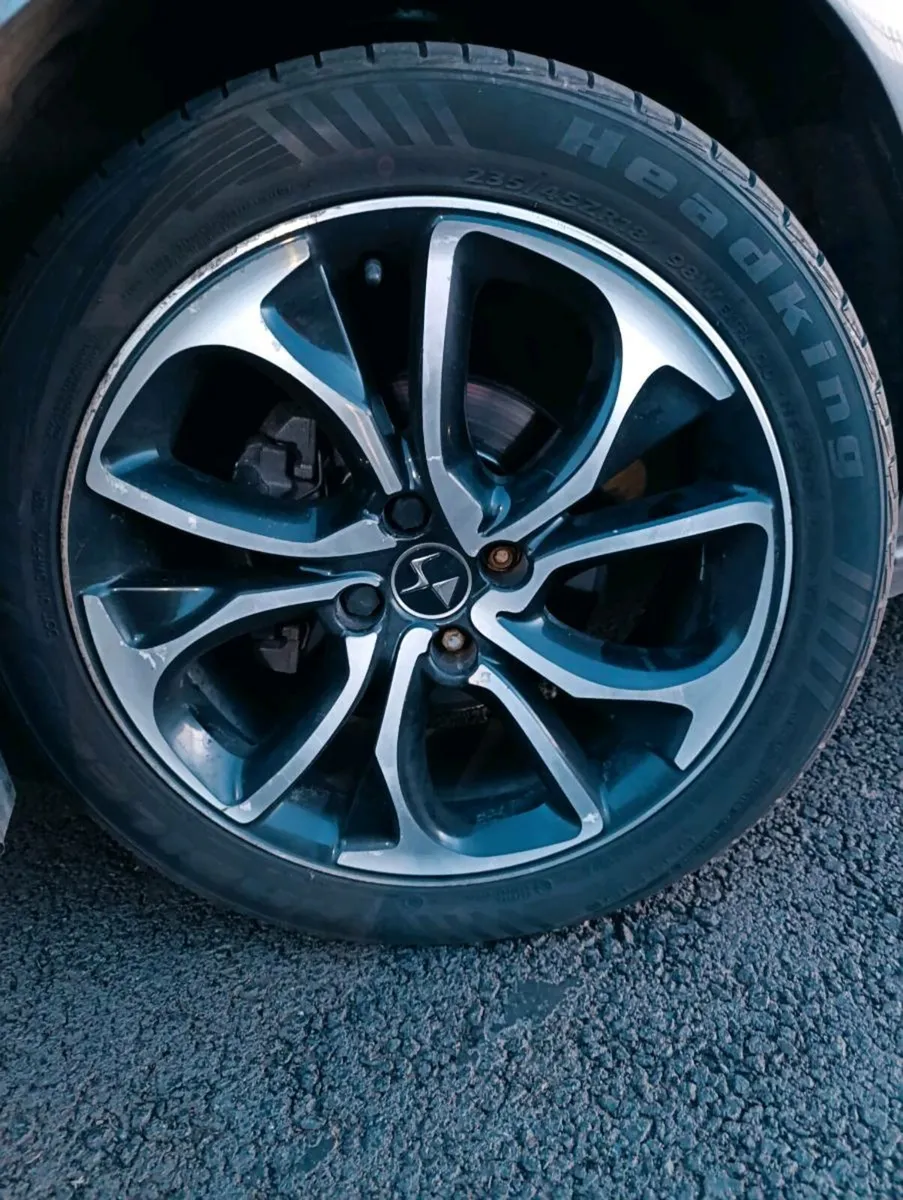 2016 DS4 1,6tdi Prestige,cheap tax - Image 4