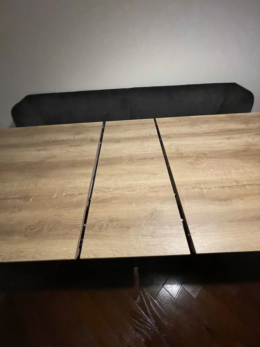 Extending Dining Table**Needs to Be Sold ASAP* - Image 4