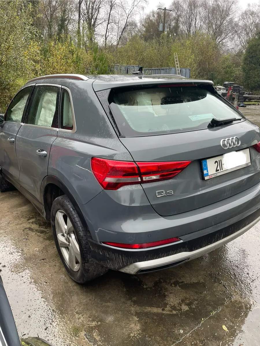 211 Audi Q3 Automatic for breaking - Image 2