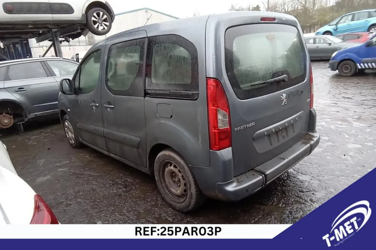 2012 PEUGEOT PARTNER TEPEE BREAKING FOR PARTS - Image 2