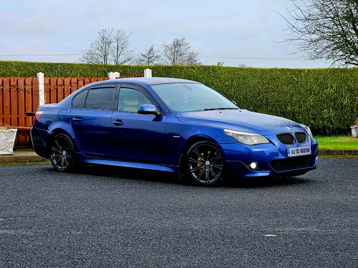 10 BMW 520D MSPORT LCI MODEL MANUAL

LE MANS BLUE - Image 2
