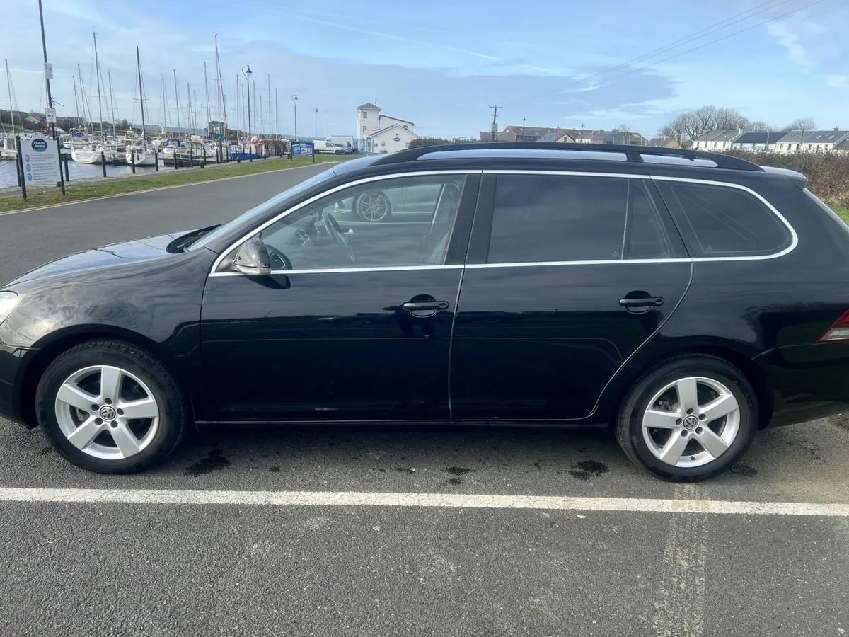 Volkswagen Golf Estate 2012 Automatic - Image 2