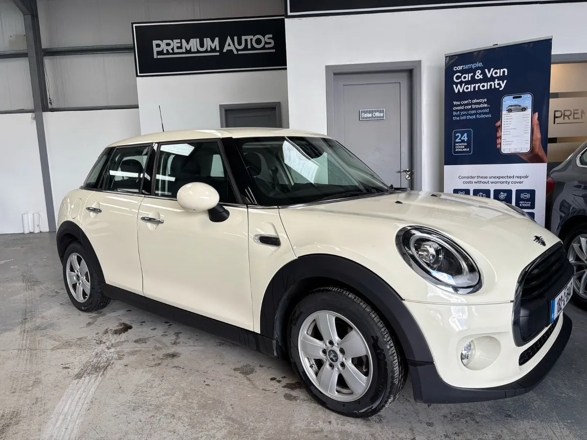 Mini One 2018  1.5 F55 CLASSIC - Image 1