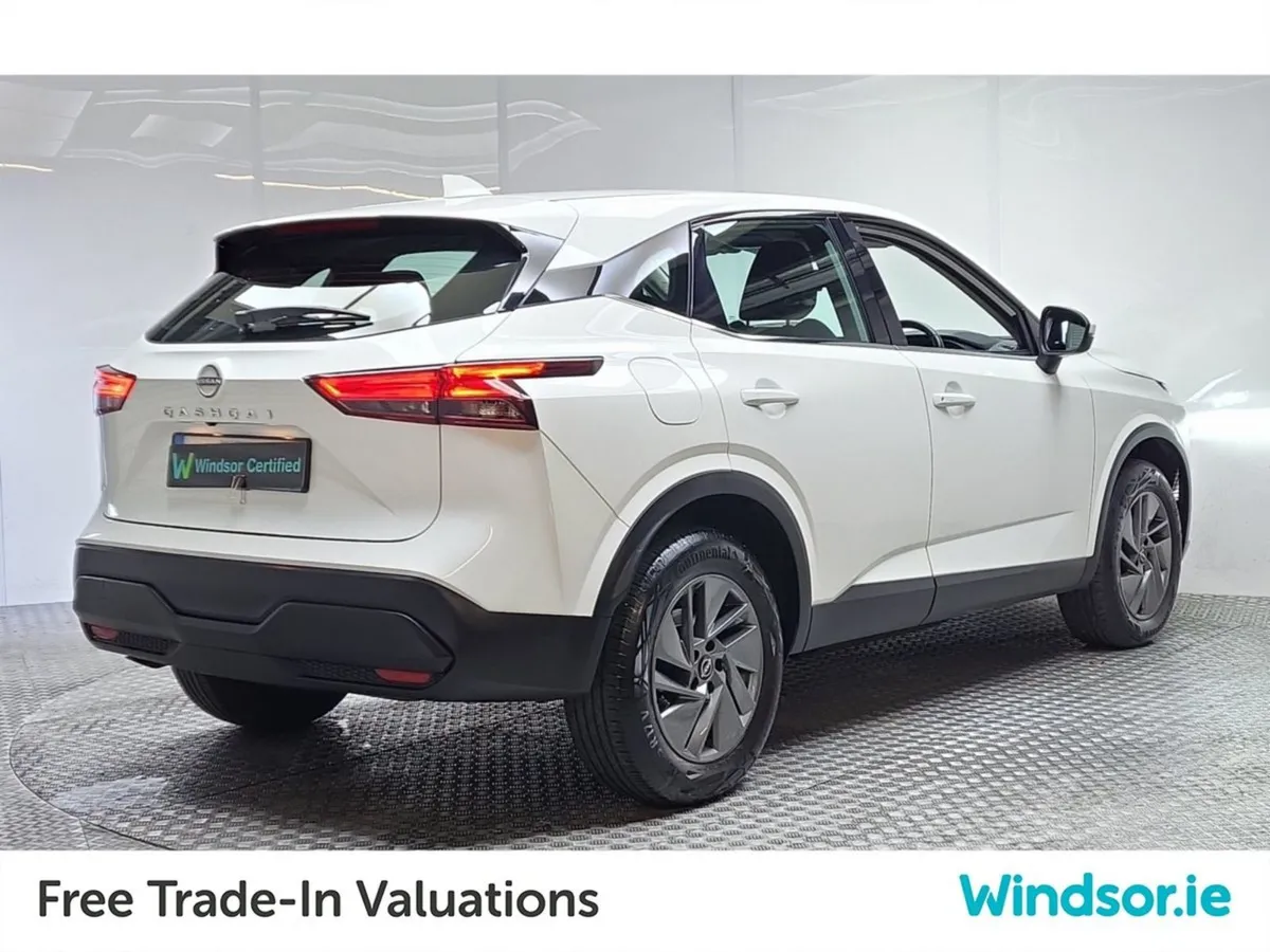 Nissan QASHQAI 1.3 PET Mild Hybrid SV  scrappage - Image 3