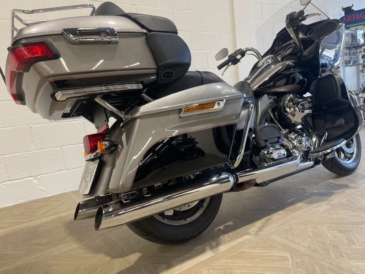 HARLEY DAVIDSON ROAD GLIDE - Image 3