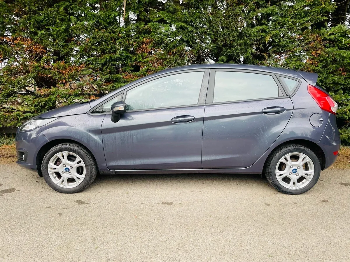 FORD FIESTA AUTO - Image 2