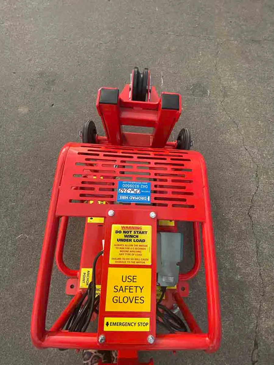 Cable Pulling Winch 110v 2.5t BRAND NEW - Image 3