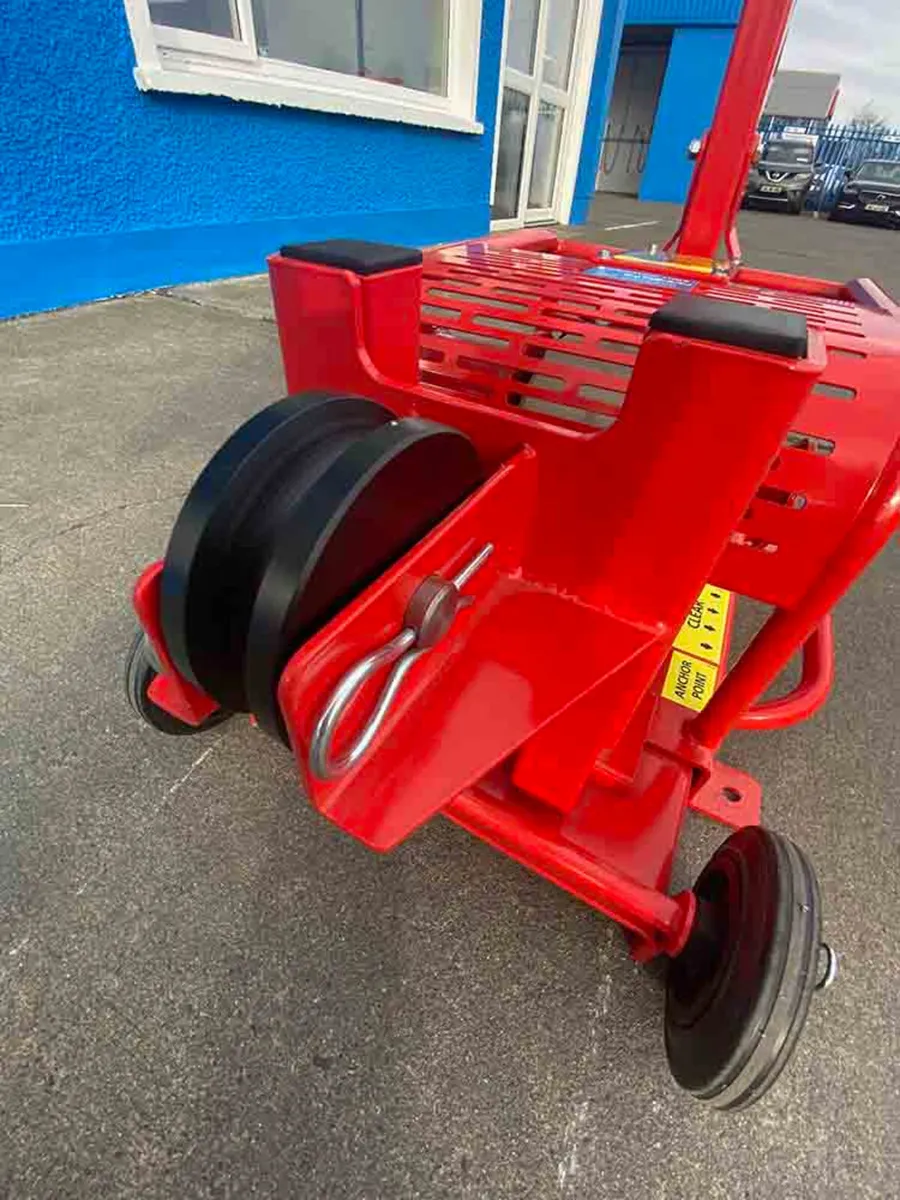 Cable Pulling Winch 110v 2.5t BRAND NEW - Image 4