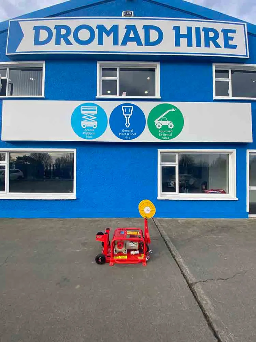 Cable Pulling Winch 110v 2.5t BRAND NEW - Image 2